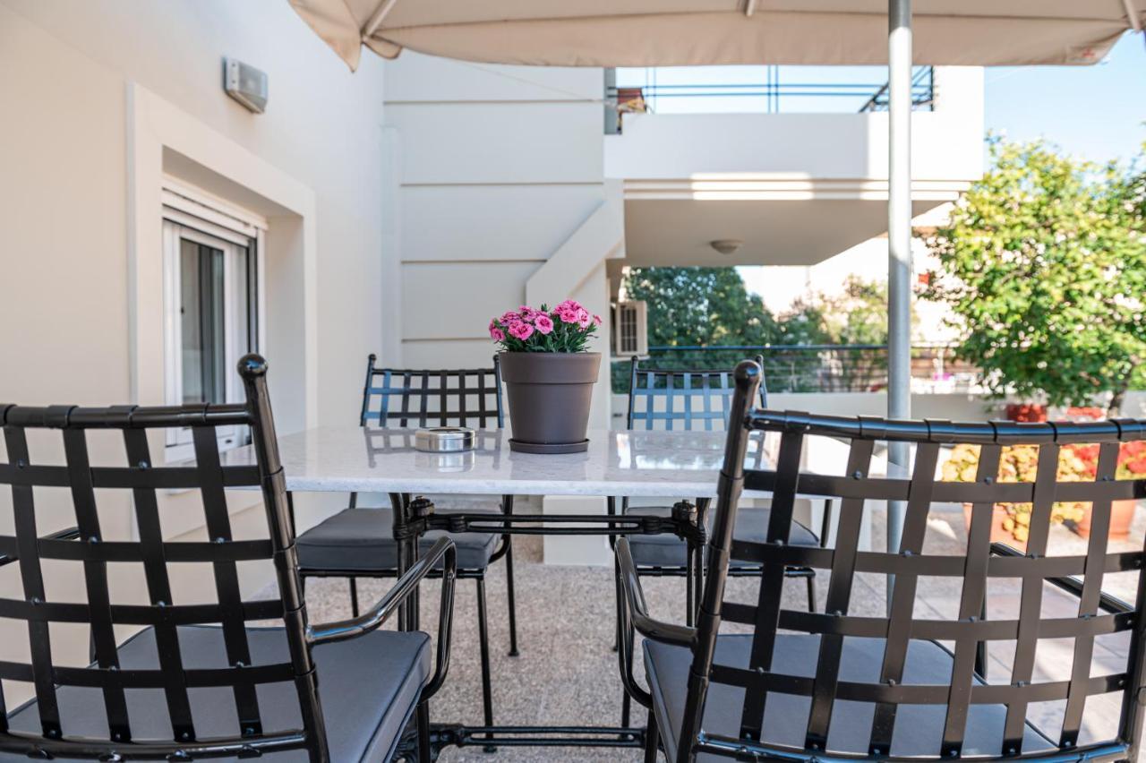 Effie'S Two Bedroom Apartment Nafplio Exterior photo